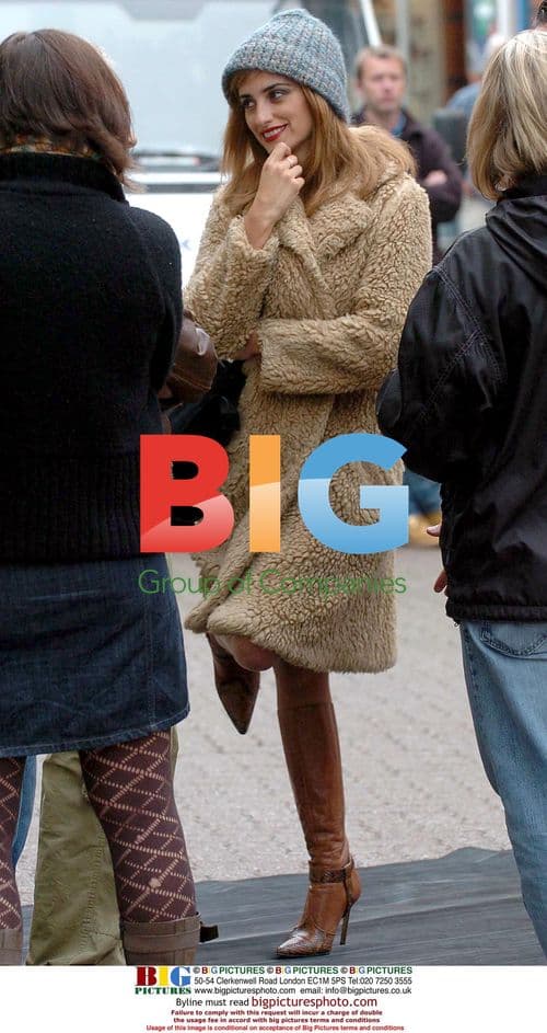 Penelope Cruz on Set of 'Chromophobia'