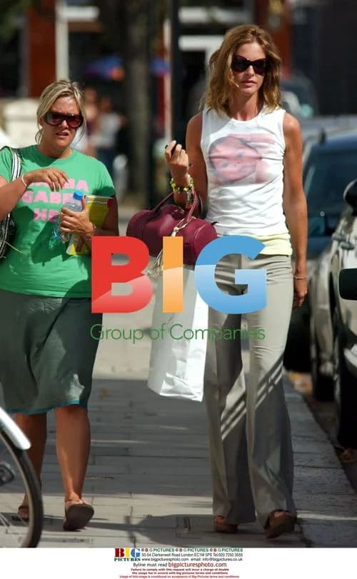 Trinny Woodall out shopping with friend