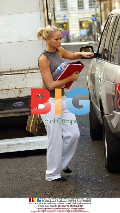 Jennifer Ellison Arrives for Chicago Rehearsals