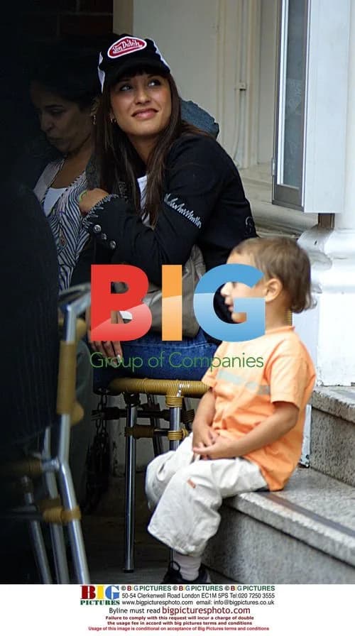 Rami Shaaban and Family Have Breakfast
