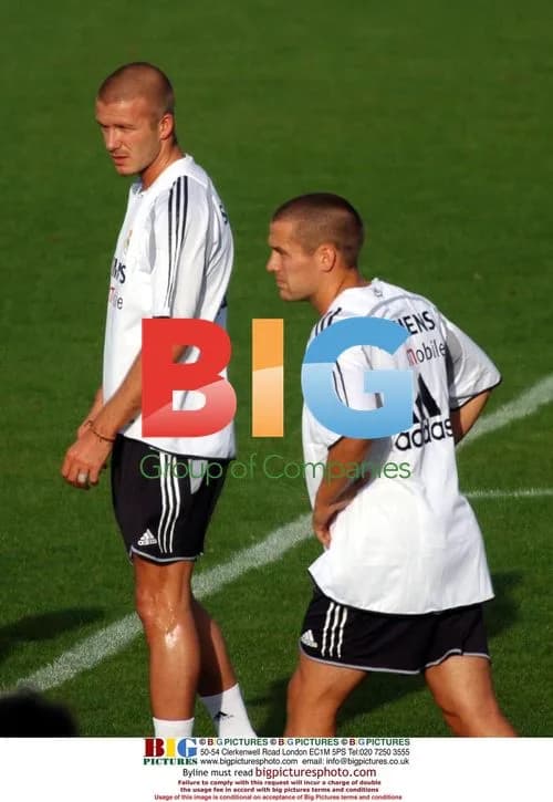 Beckham and Owen Train with Real Madrid