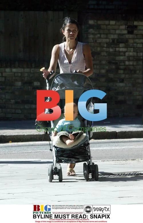 Lisa Moorish and Son Estile in London