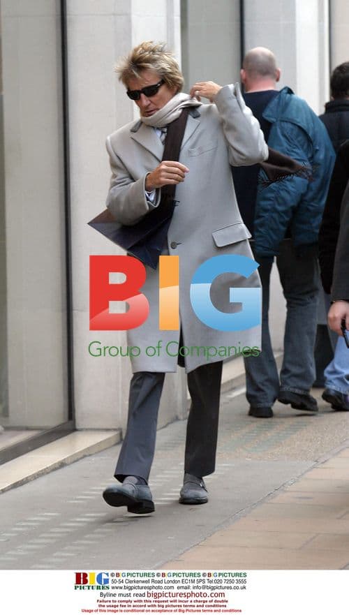 Rod Stewart Shopping in London