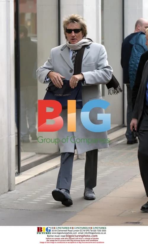 Rod Stewart Shopping in London