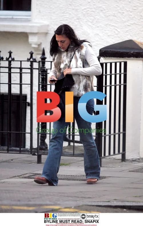 Carla Romano Takes London Stroll