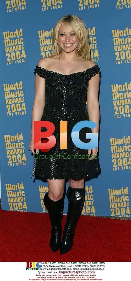 Hilary Duff at 2004 World Music Awards