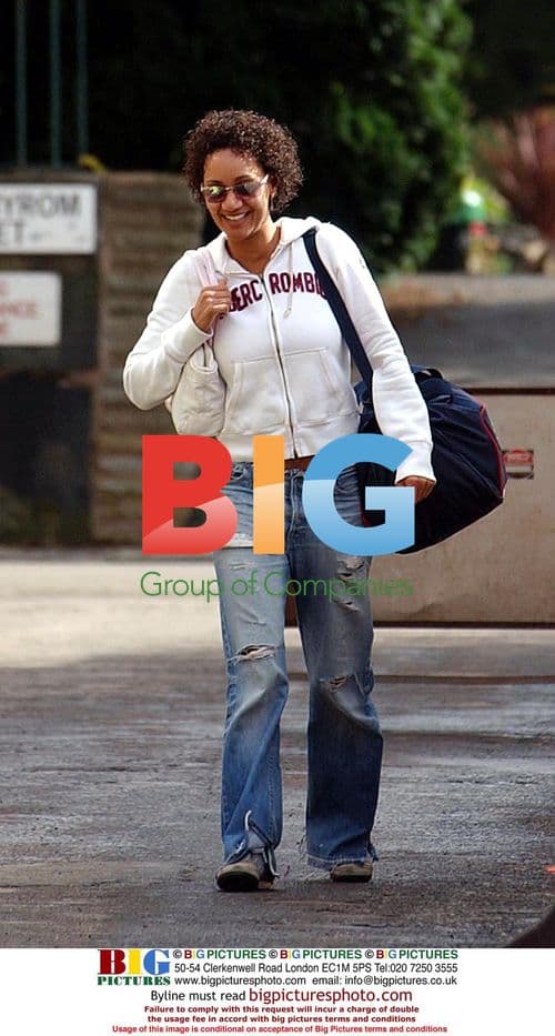 Corrie Star Tupele Dorgu on Coronation Street Set