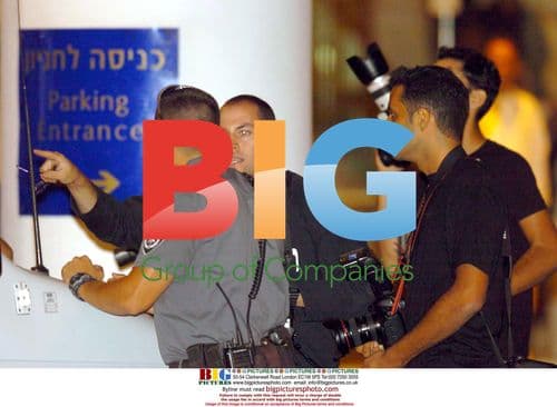 Madonna & Guy Ritchie Dinner Scuffle