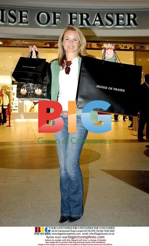 Amanda Holden Opens Fashion Dept