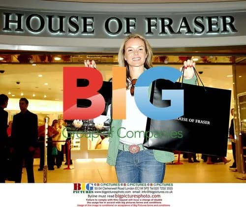 Amanda Holden Opens Fashion Department