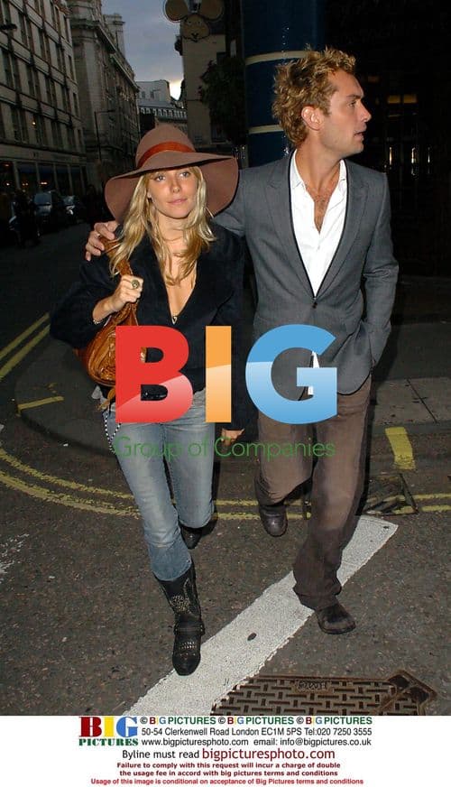 Jude Law and Sienna Miller Outside Pub