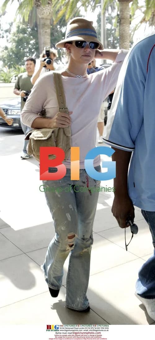 Britney Spears at Burke-Williams Spa