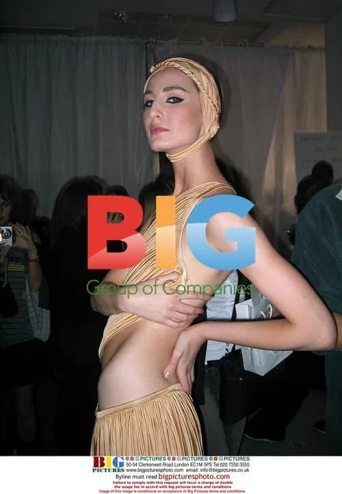 Erin O'Conner at London Fashion Week