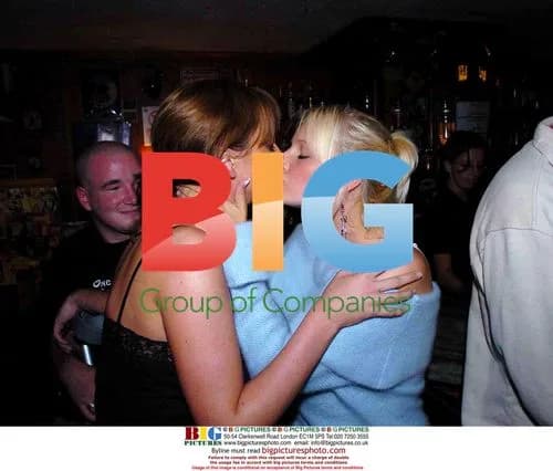 Page 3 Models at Mullarkey's Bar in Ireland