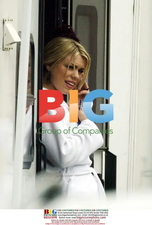 Billie Piper on Doctor Who Set