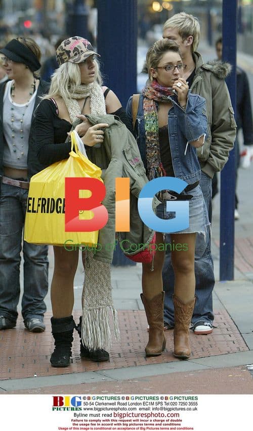 Lucy Jo Hudson Out Shopping in Manchester