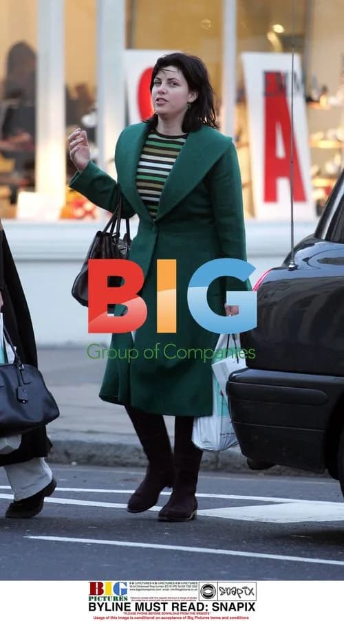 Kirstie Meets Trinny During Post-Holiday Shopping