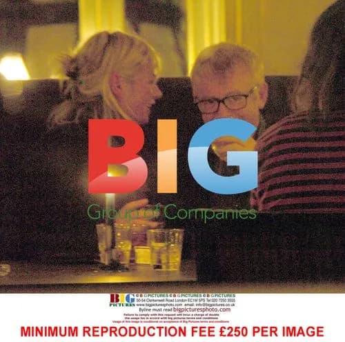 Chris Evans and Zoe Ball Pub Meetup