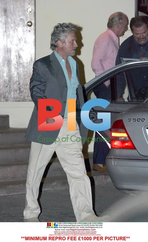 Michael Douglas and Catherine Zeta-Jones Dine in Barbados