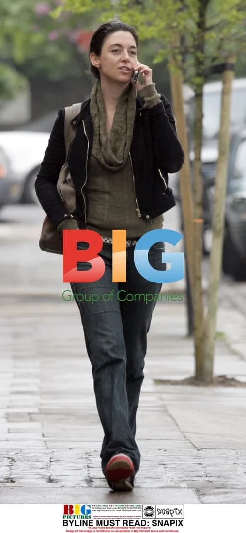 Mary MacCartney Donald Walking in London