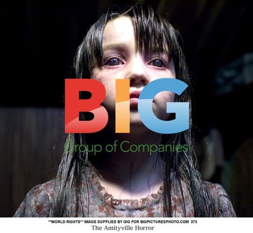 The Amityville Horror Cast on Set