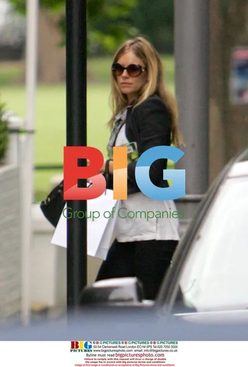 Sienna Miller Returns Home