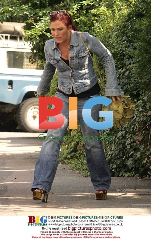 Jessie Wallace Spotted Dashing from London Home