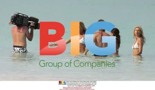 Rachel Hunter Mixes Business and Pleasure in Bahamas Photoshoot
