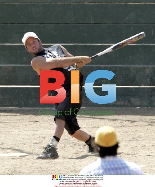 Kristen Dunst Watches Boyfriend Jake Gyllenhall Play Softball