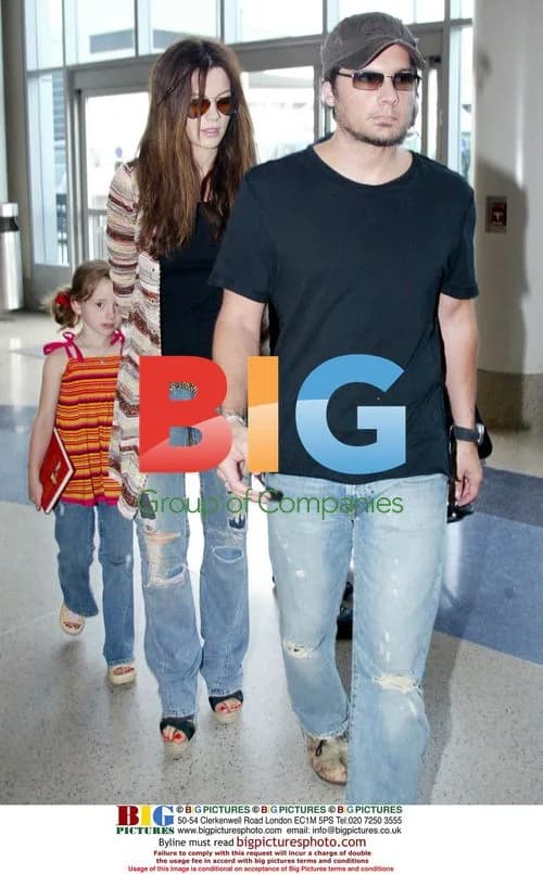 Kate Beckinsale Arrives at LAX
