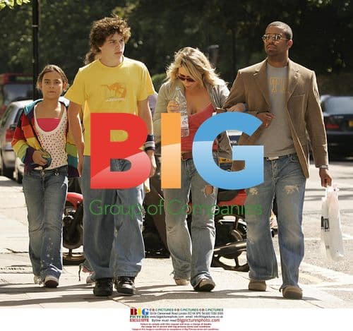 Billie Piper and Amadu Sowe Shopping in London