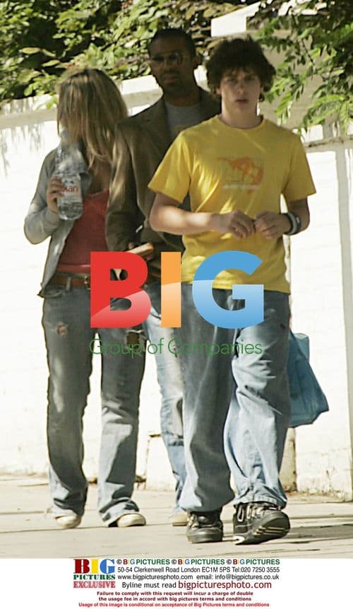 Billie Piper and Amadu Sowe Shopping in London