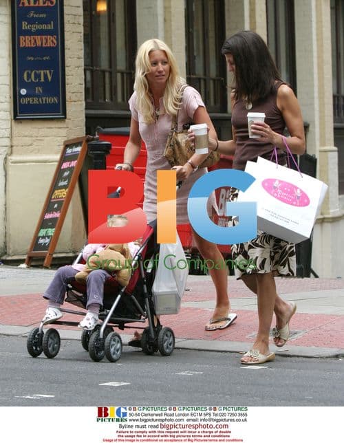 Denise Van Outen Shopping with Friend
