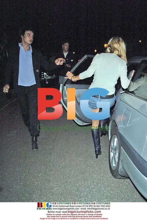 Kate Moss and Pete Doherty Leaving Home