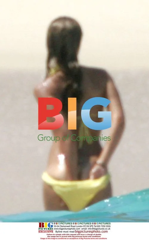 Jessica Alba and Cash Warren at the Beach in Mexico