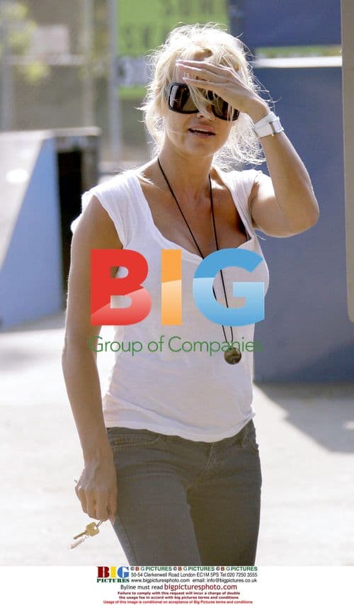 Pamela Anderson with Sons at Malibu Skate Park