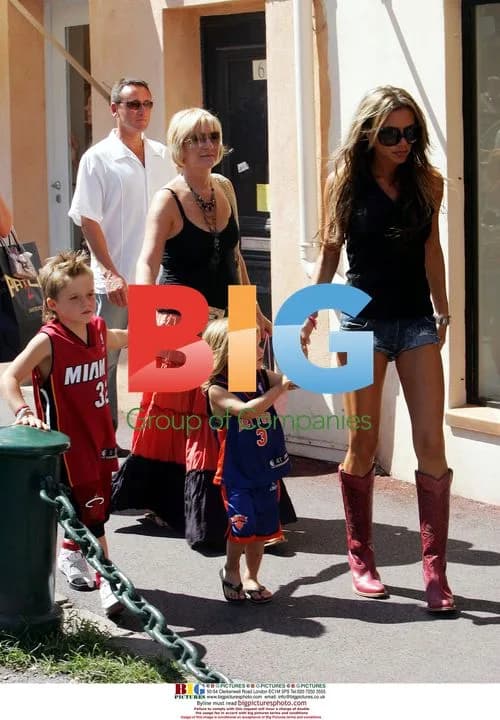 Victoria Beckham and sons shopping in St. Tropez