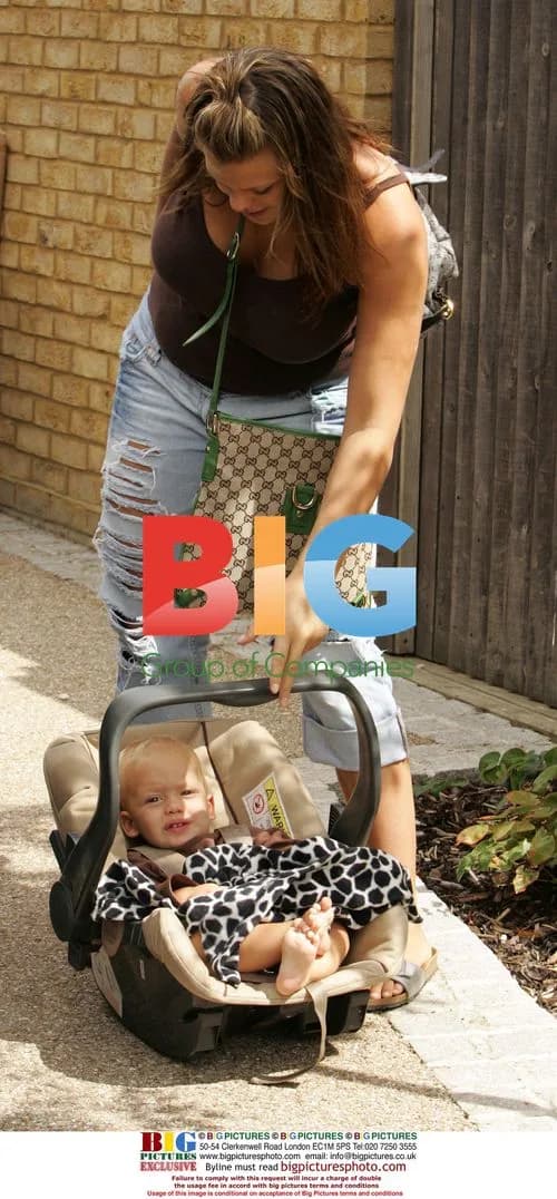 Jade Goody Shopping in London