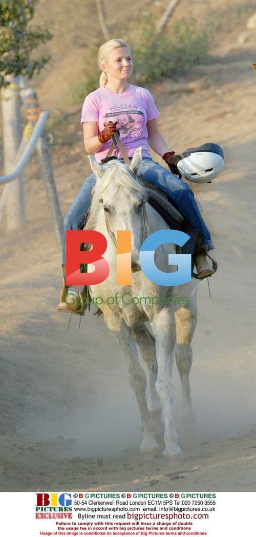 Ex-Spice Girl Geri Haliwell Horseback Riding