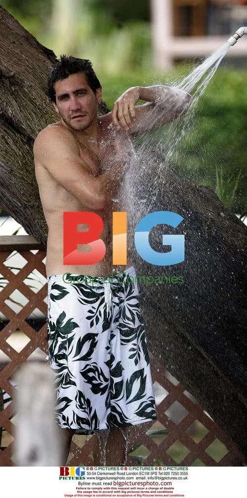 Jake Gyllenhaal Goes Surfing