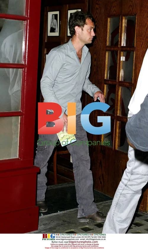 Jude Law and Sienna Miller Leaving Restaurant