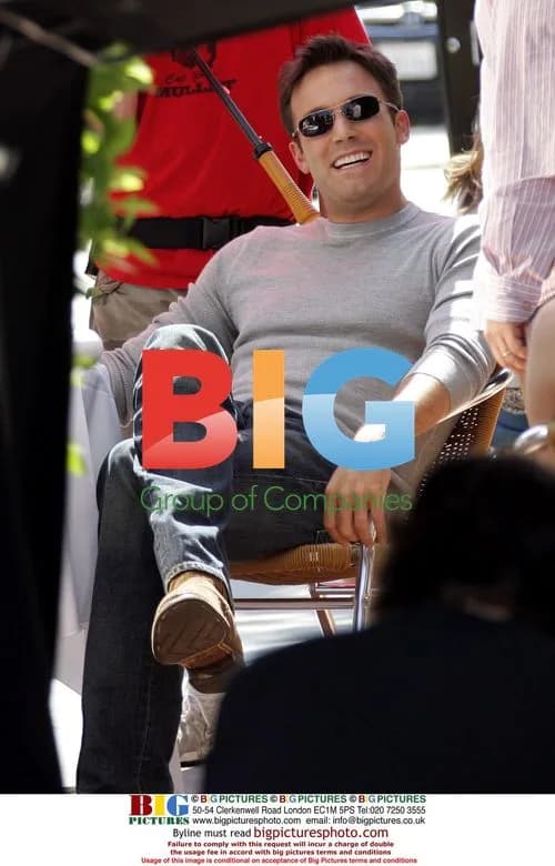Ben Affleck yawns on movie set