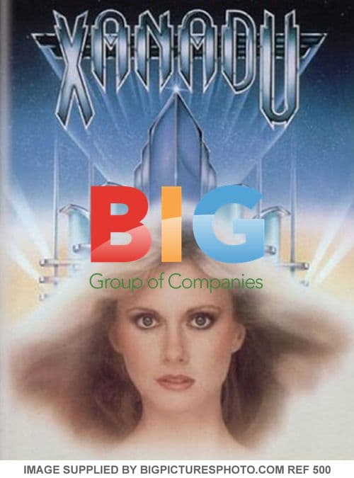 Models shoot 'Xanadu' video cover