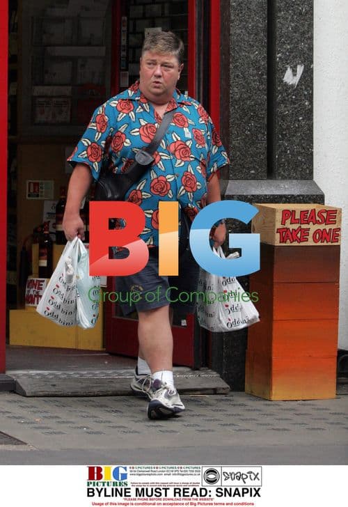 Radio DJ Jono Coleman shops in London