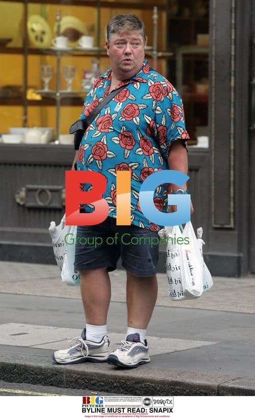 Radio DJ Jono Coleman Shopping