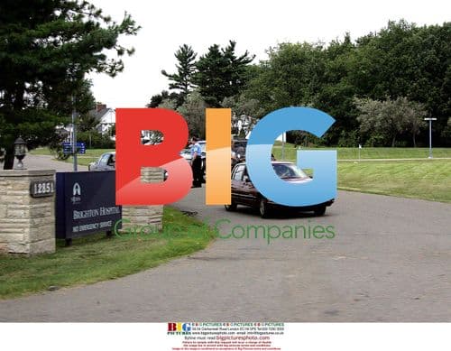 Eminem Checks Into Hospital for Sleeping Pill Addiction