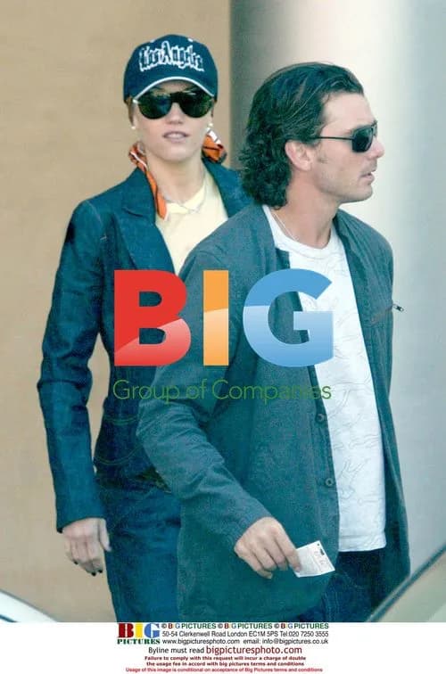 Gwen Stefani and Galvin Rossdale leaving doctor's office