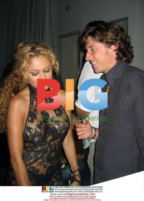 Paulina Rubio and Nicolas at 2005 MTV VMA Awards