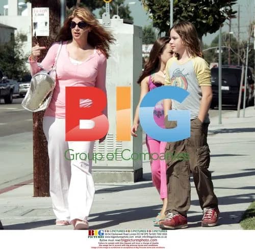 Kirstie Alley out with kids in San Francisco