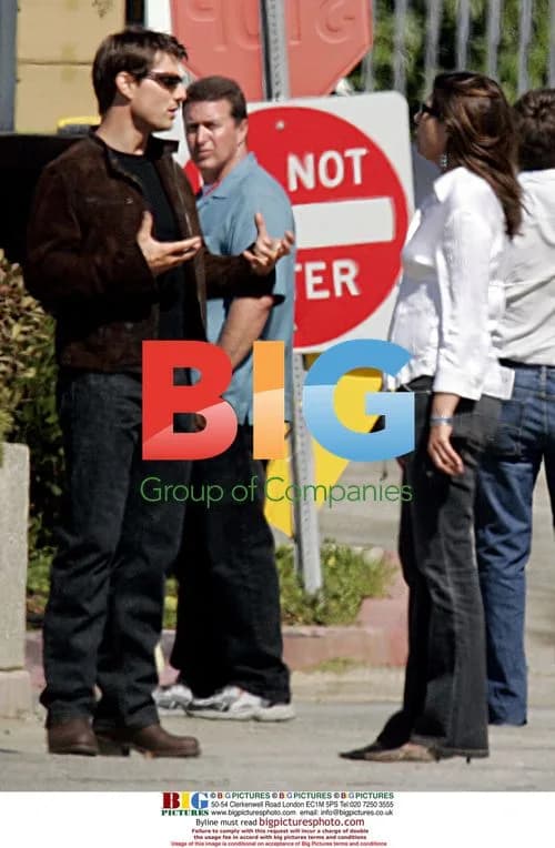 Tom Cruise and Paula Wagner on MI3 set